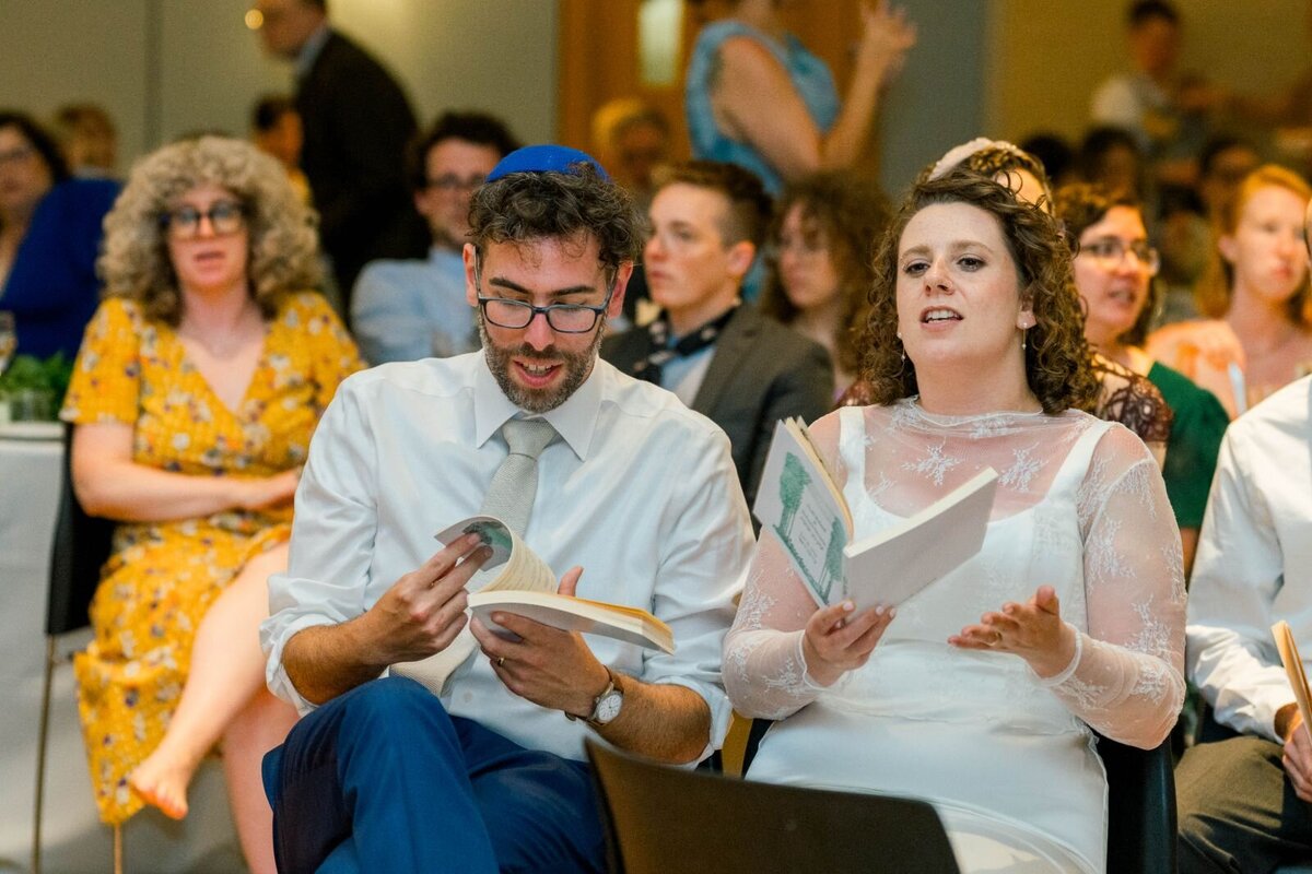 processed_ElianaMelmedPhotography_JewishWeddingPhotographer_ShulaNoah_Dancing-305