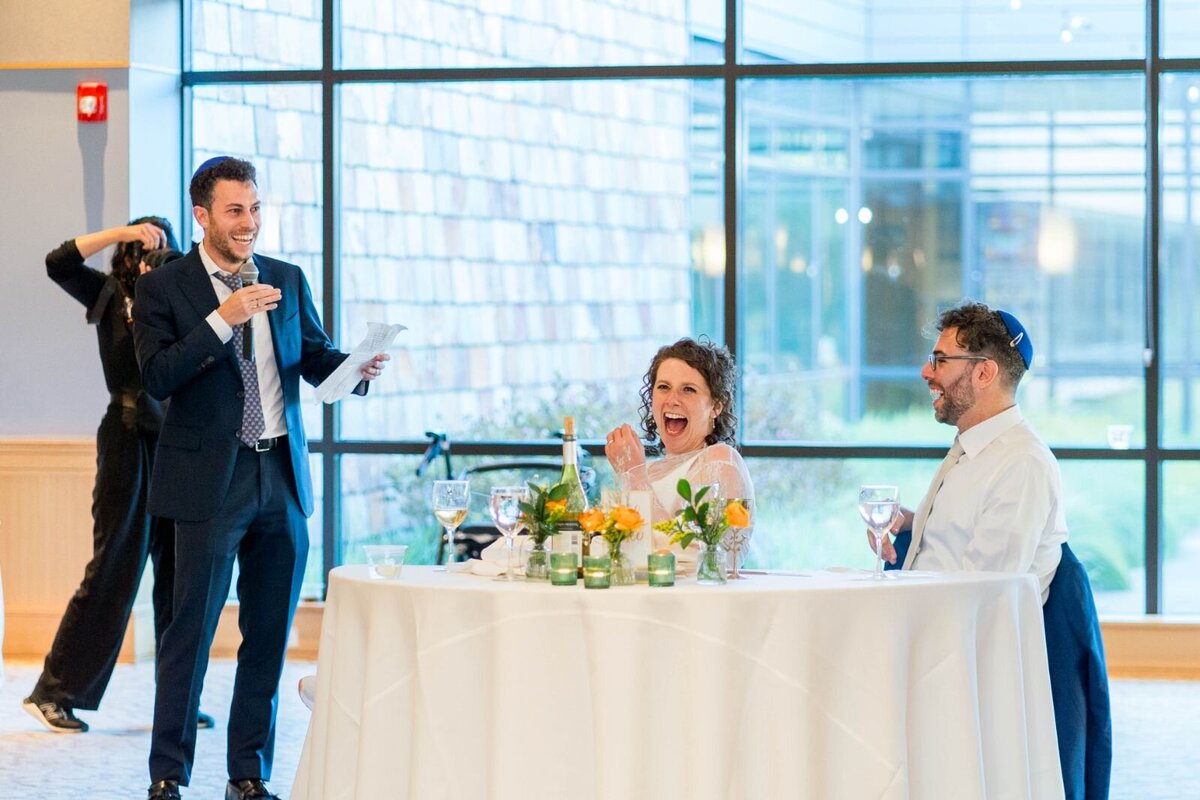 processed_ElianaMelmedPhotography_JewishWeddingPhotographer_ShulaNoah_Dancing-217