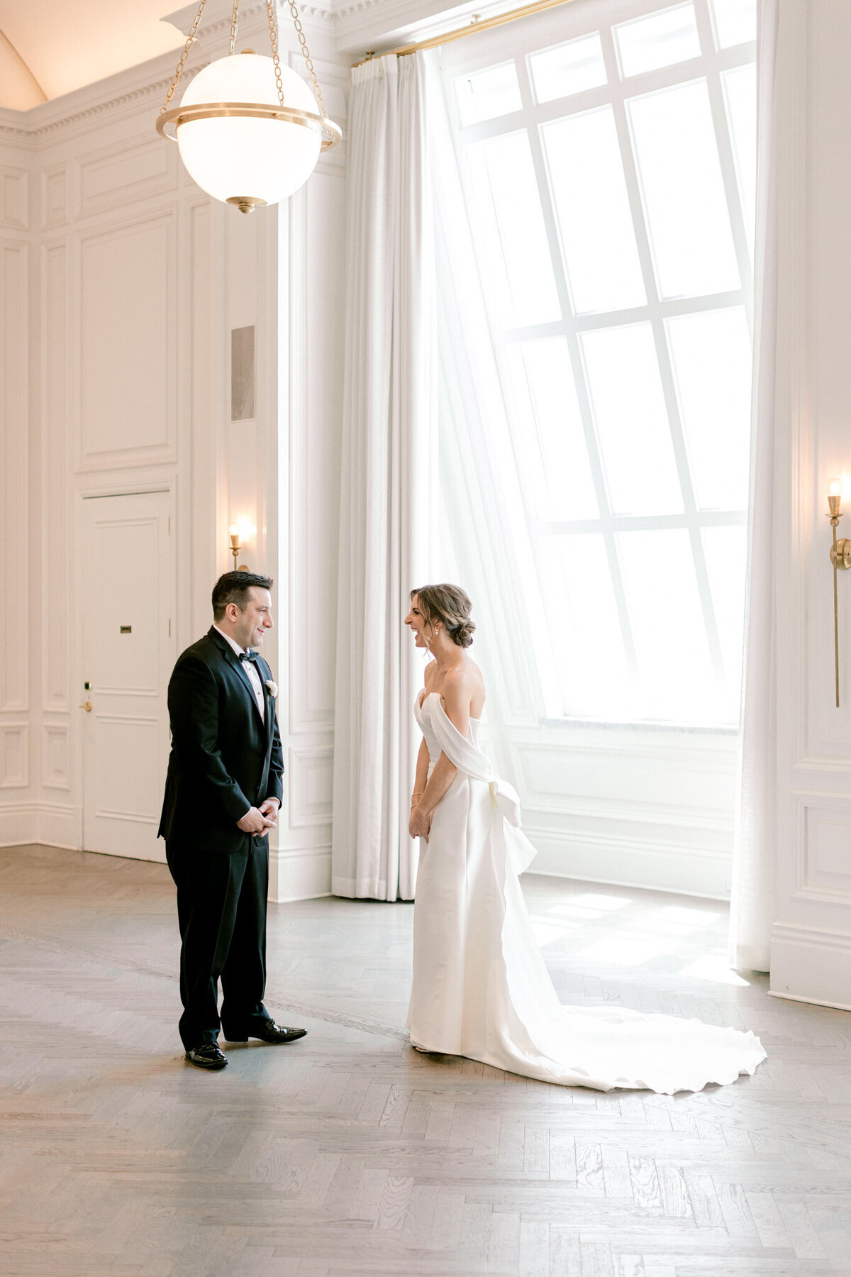 Virginia & Michael's Wedding at the Adolphus Hotel | Dallas Wedding Photographer | Sami Kathryn Photography-47