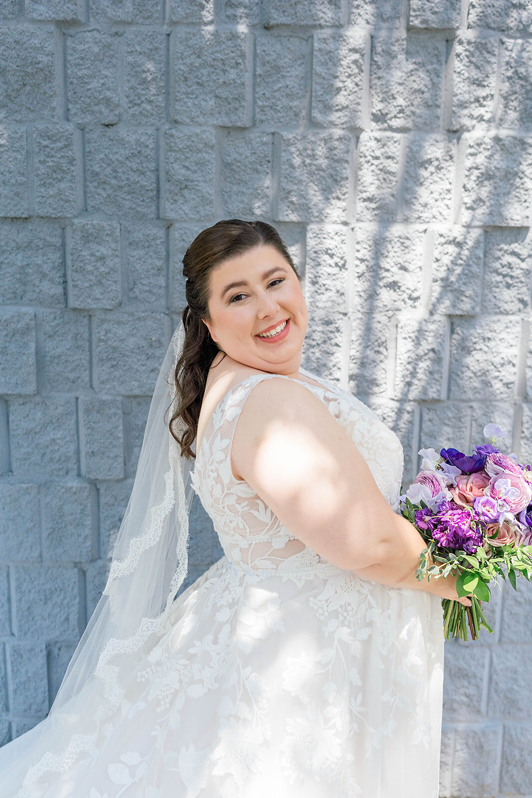 Eliana-Melmed-Photography-Chicago-LosAngeles-Jewish-WeddingPhotography-ElianaSklar-FirstLook-00051
