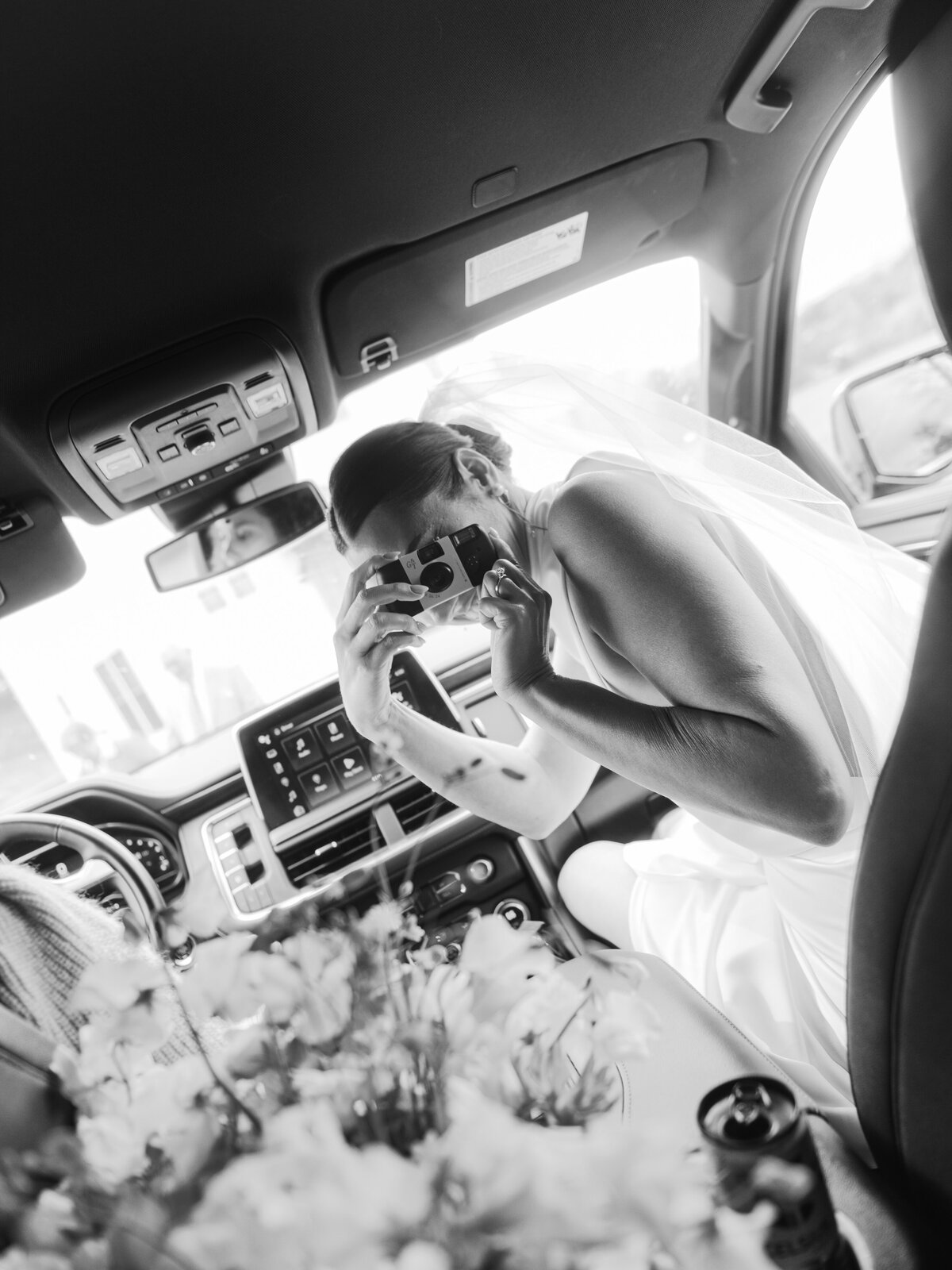 Big Spring Farm Wedding Photographer Kristen Weaver Photography VA Wedding Worldwide Wedding Editorial Fashion Chic Clean Film-1274