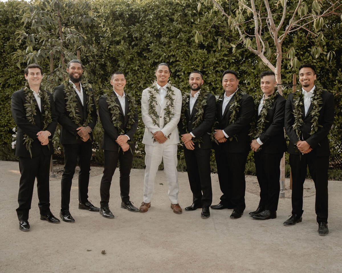 Jordan-and-kyle-southern-california-wedding-planner-the-pretty-palm-leaf-event-23