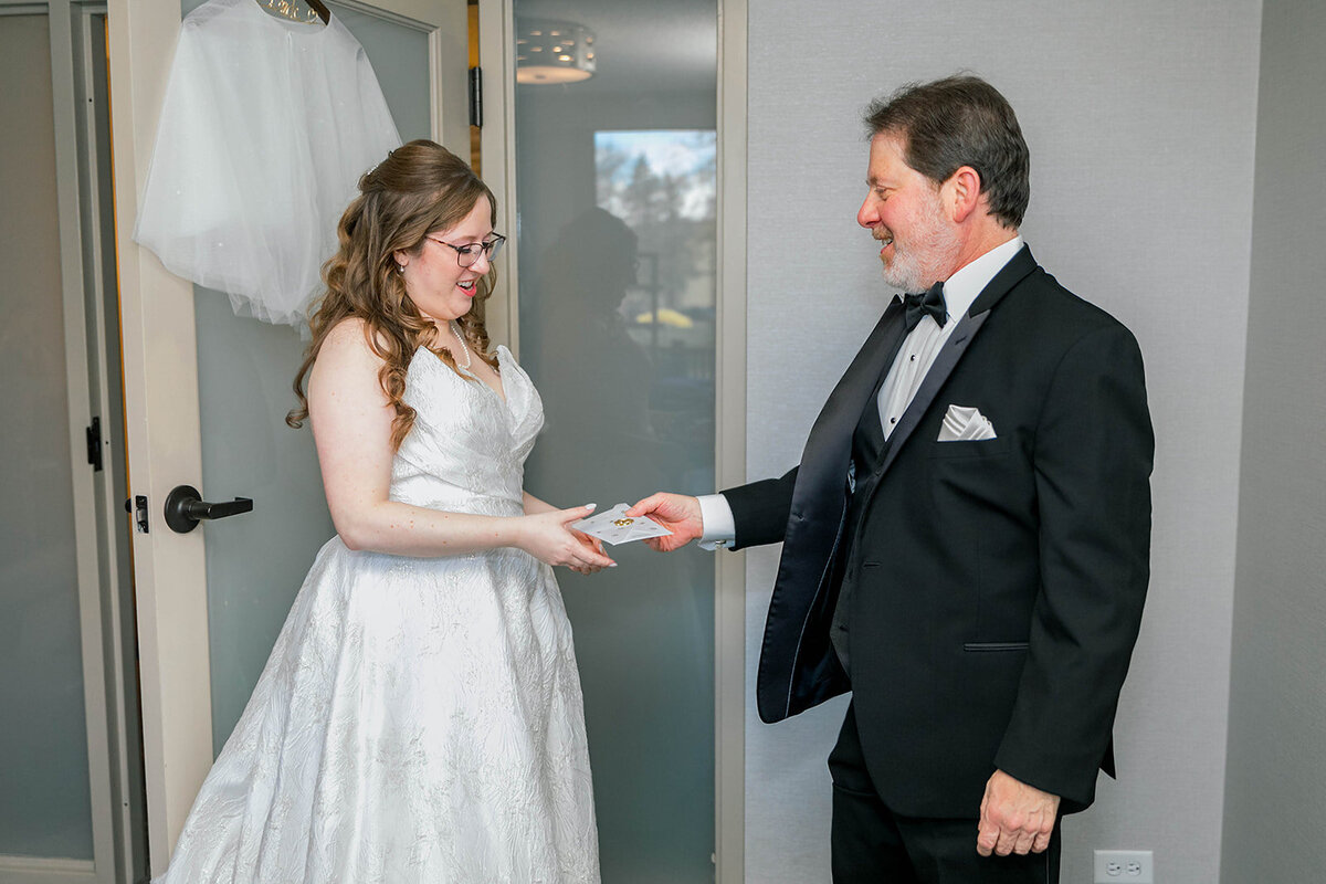 Eliana-Melmed-Photography-Chicago-LosAngeles-Jewish-WeddingPhotography-SneakPeek-00017