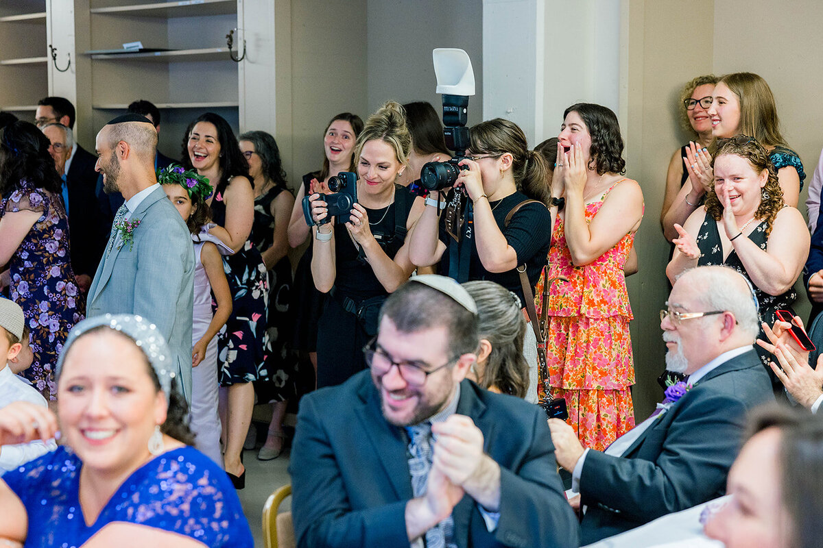 Eliana-Melmed-Photography-Chicago-LosAngeles-Jewish-WeddingPhotography-ElianaSklar-Tisch-00119