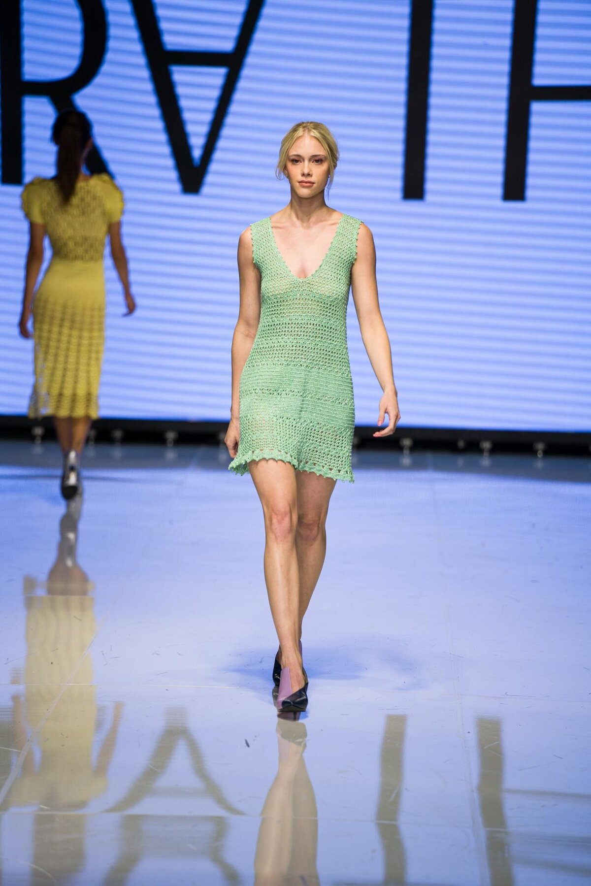 2021-10-09 - LAFW2021 - Laura Theiss - @dericmillerphoto-09763