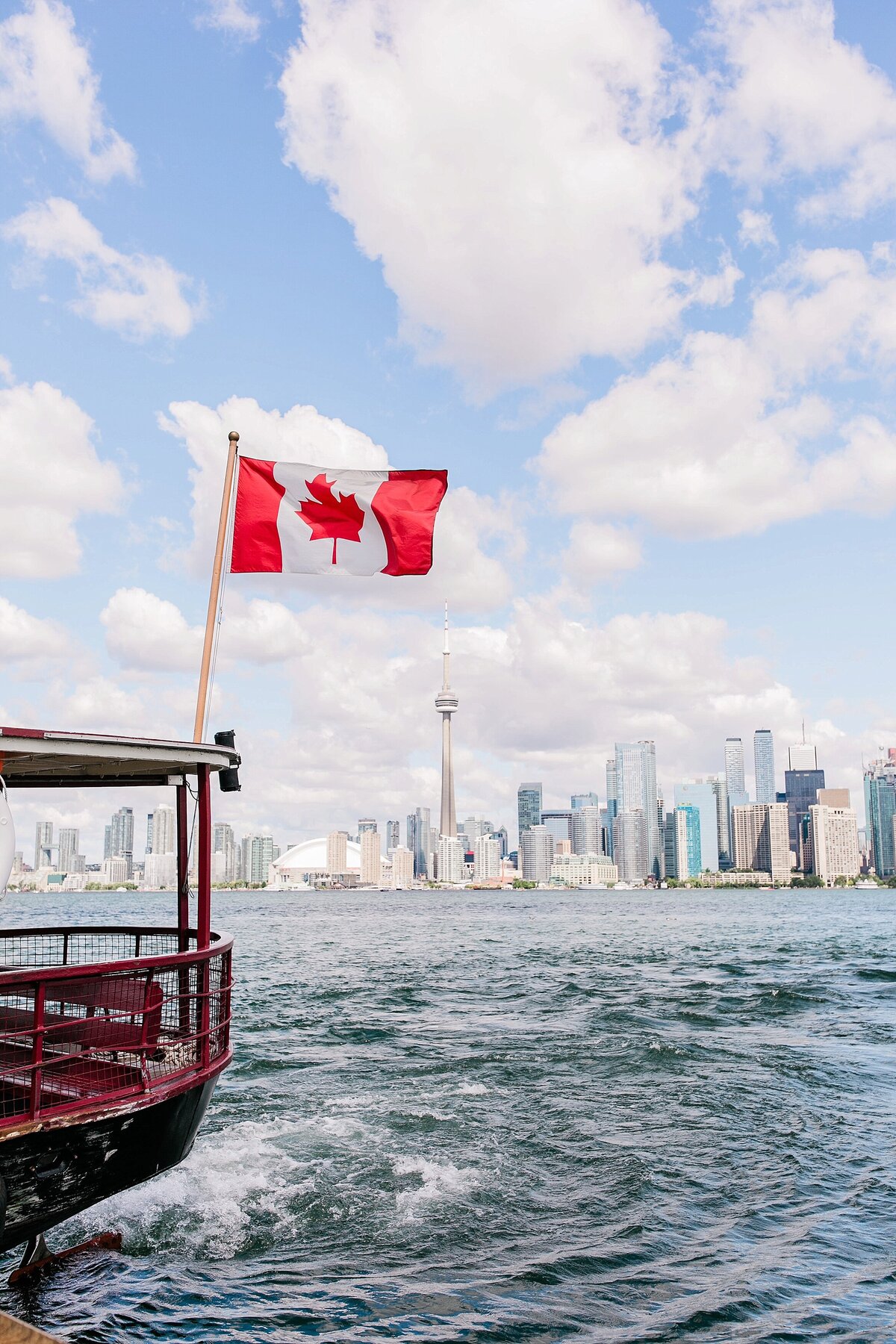 Toronto-Yacht-ClubWedding-Photographer-LauraClarkePhotos_0001