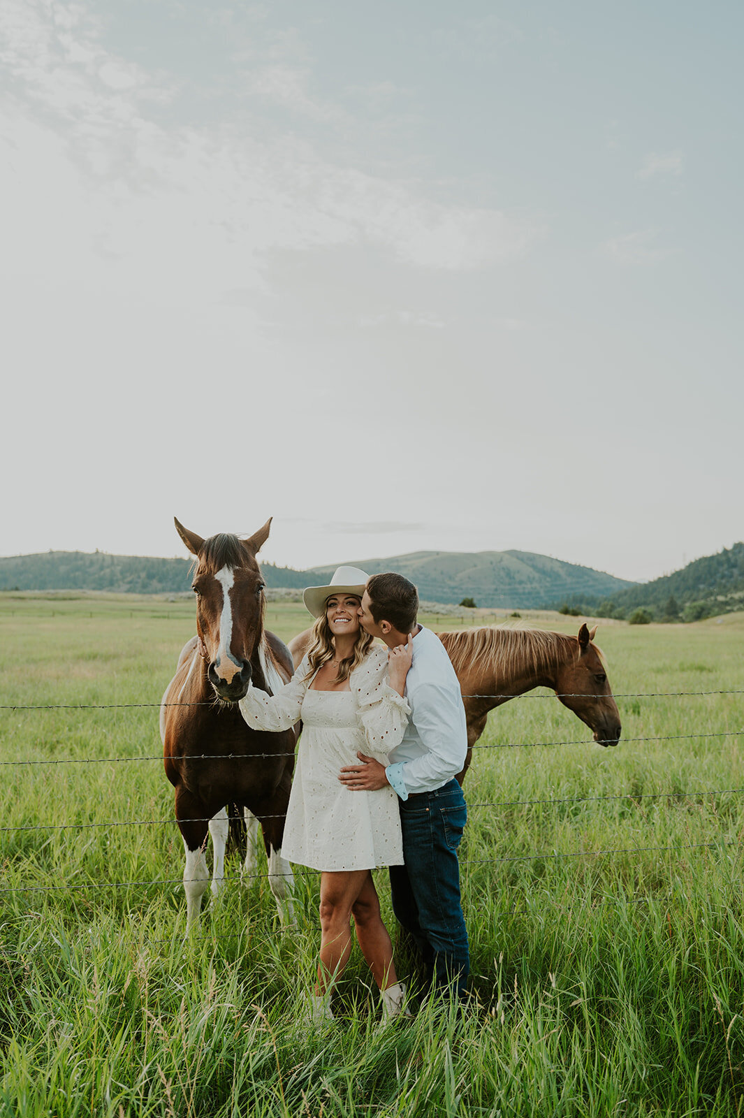presley-gray-horse-pasture-engagement8823