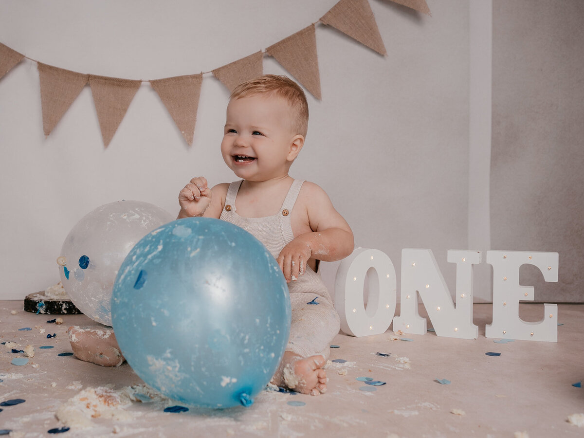 baby-1-jaar-cakesmash-leukfotografie-amsterdam.jpg-50