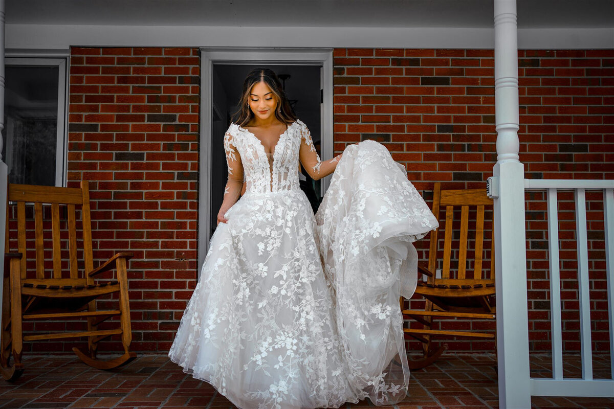 C054-First-Look-Talbot-Country-Club-Easton-MD-Wedding-Photography-by-Bee-Two-Sweet