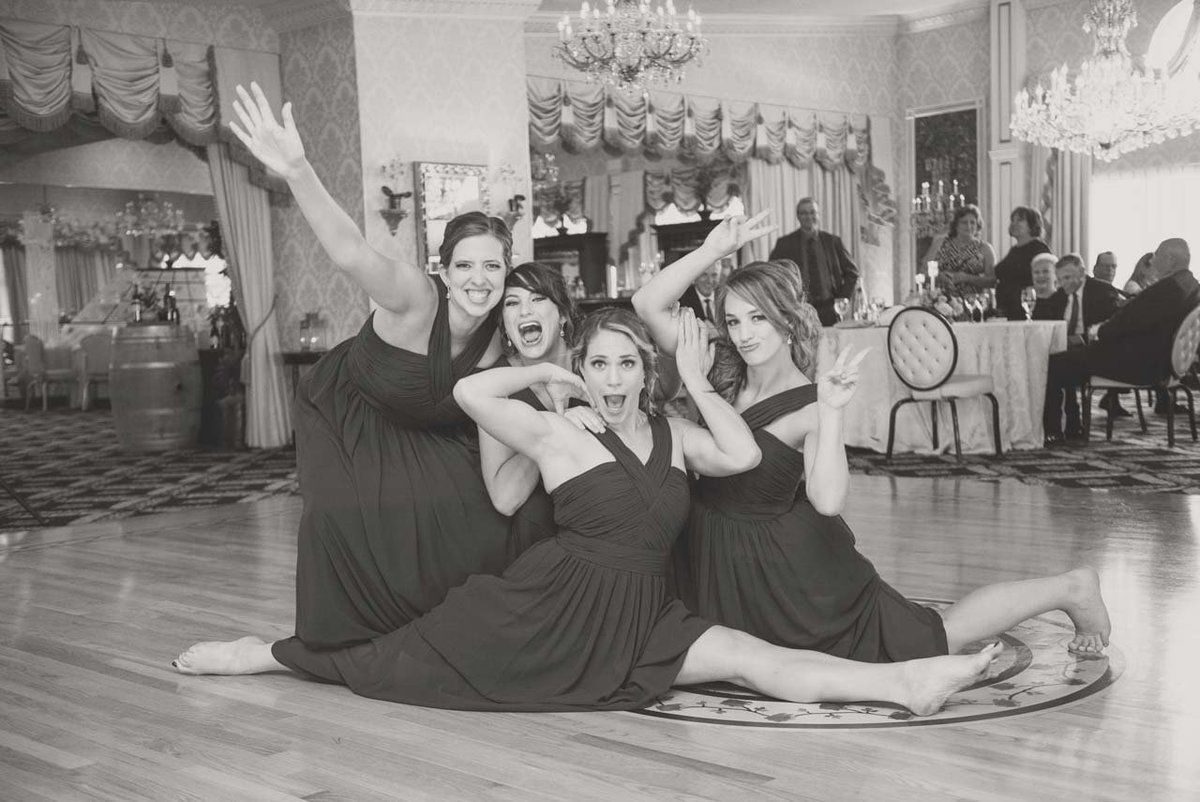 Funny photo of the bridesmaids at Giorgio's Baiting Hollow