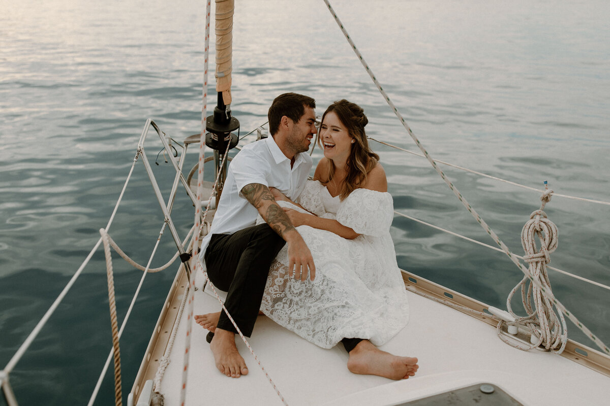 maddy-garrett-hawaii-sailboat-elopement-briana-willis-photographer