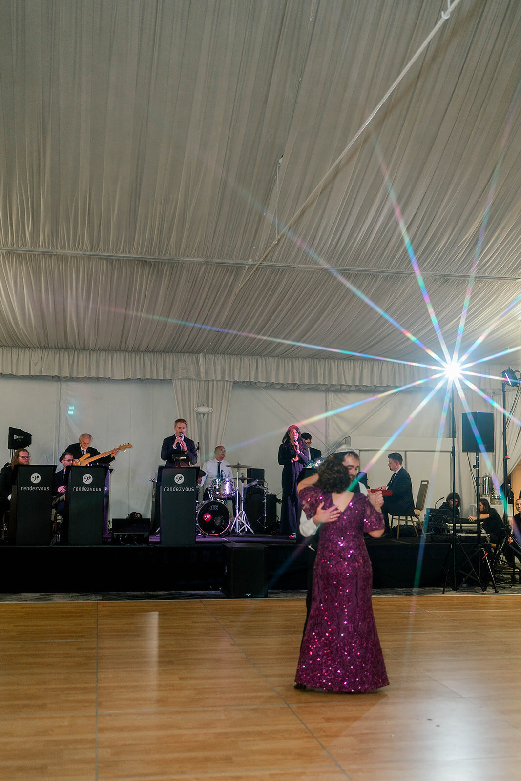 Eliana-Melmed-Photography-Chicago-LosAngeles-Jewish-WeddingPhotography-DInnerSpeeches-00164