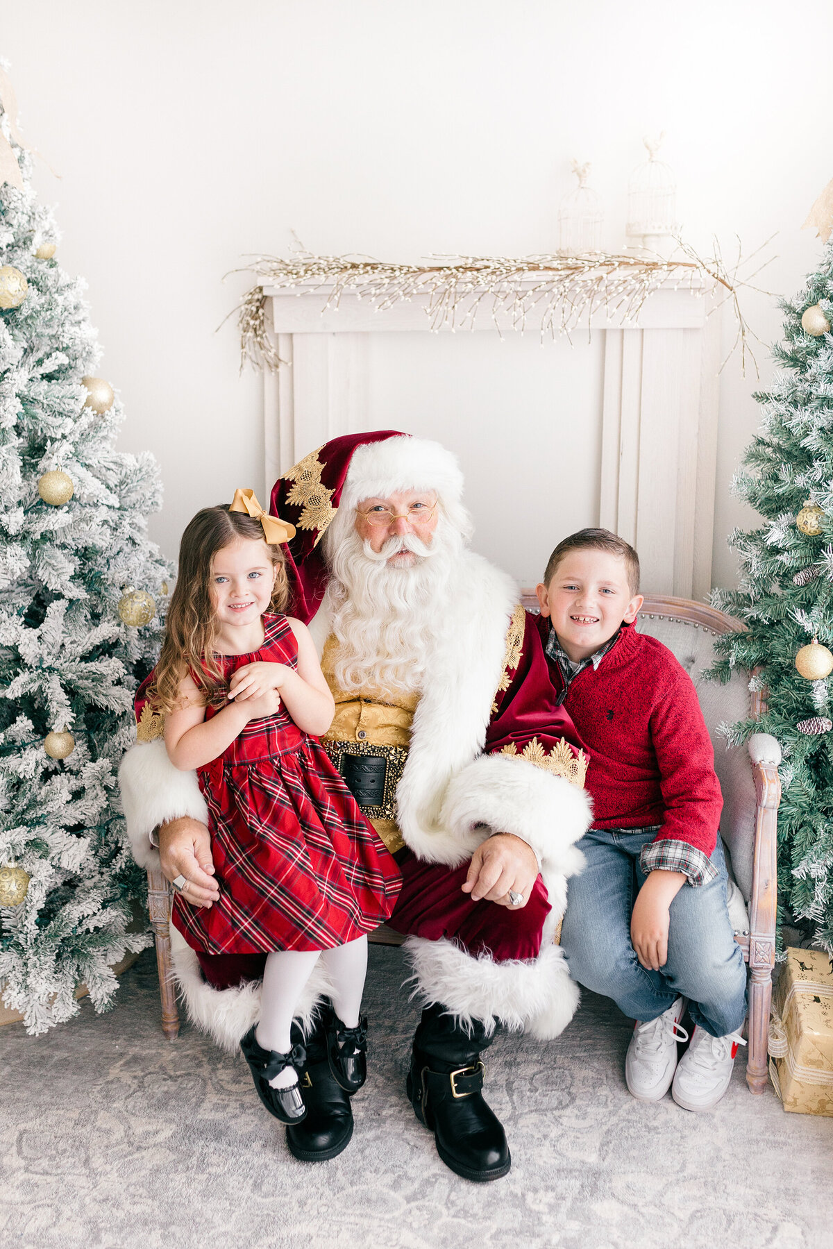 AllieBlaylockPhotographySanta04resized
