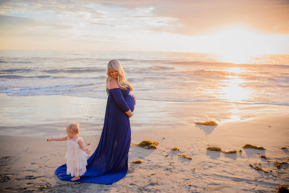 Marie Monforte Photography_San Diego Maternity Photographer_2