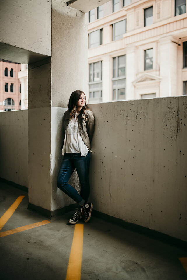 Immerse yourself in cityscape splendor with senior portraits in Minneapolis. Let Shannon Kathleen Photography capture your charisma against the vibrant city backdrop. Schedule now.