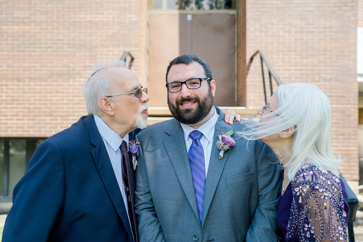 Eliana-Melmed-Photography-Chicago-LosAngeles-Jewish-WeddingPhotography-ElianaSklar-FamilyFormals-00007