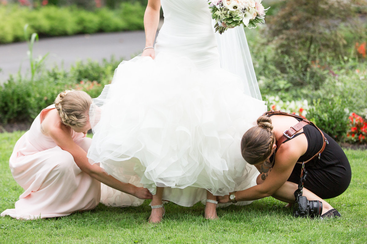 Ashley Mac Photographs - New Jersey Weddings - Behind the Scenes of a Wedding - 8E6A9042