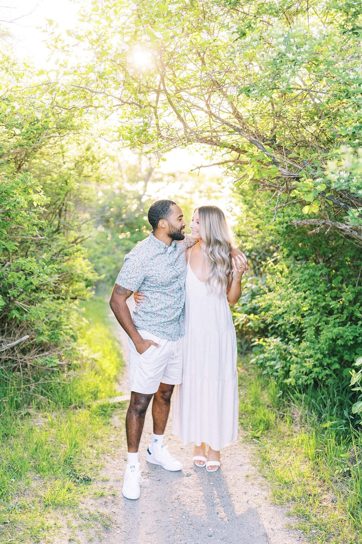Kettle-Cove-Spring-Maine-Beach-Engagement-Photography_0006