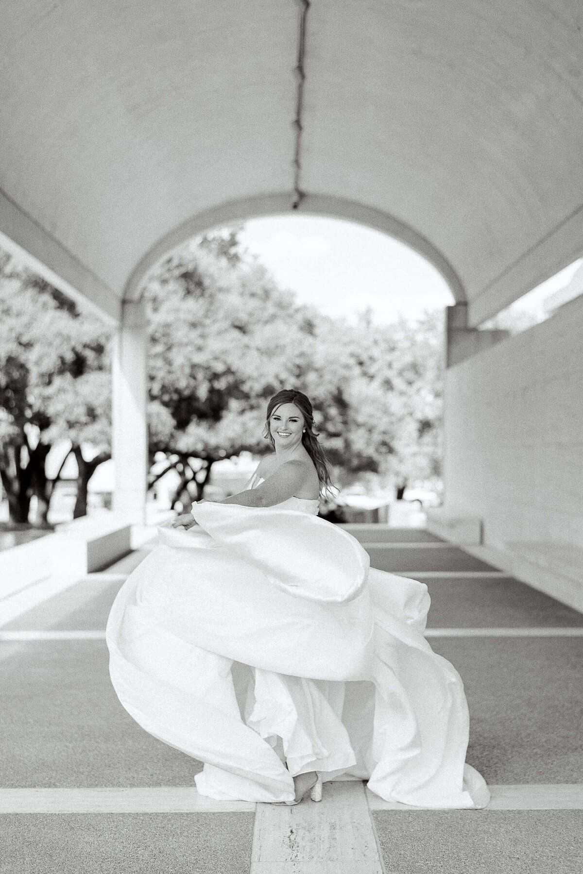Brittney Bridals Kimbell Art Museum_Kate Panza Photography-136