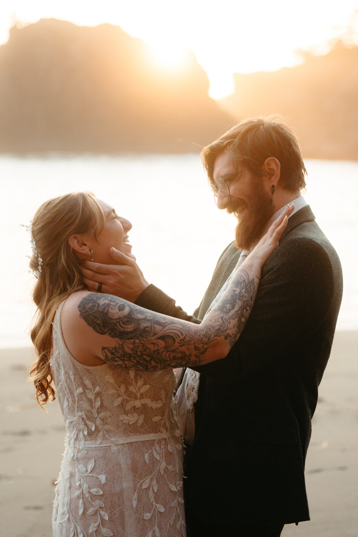 the_chaffins_international_destination_wedding_elopement_photographers_sammie_chaffin_micah_editorial_adventure_photos_travel_redwoods_national_park_37