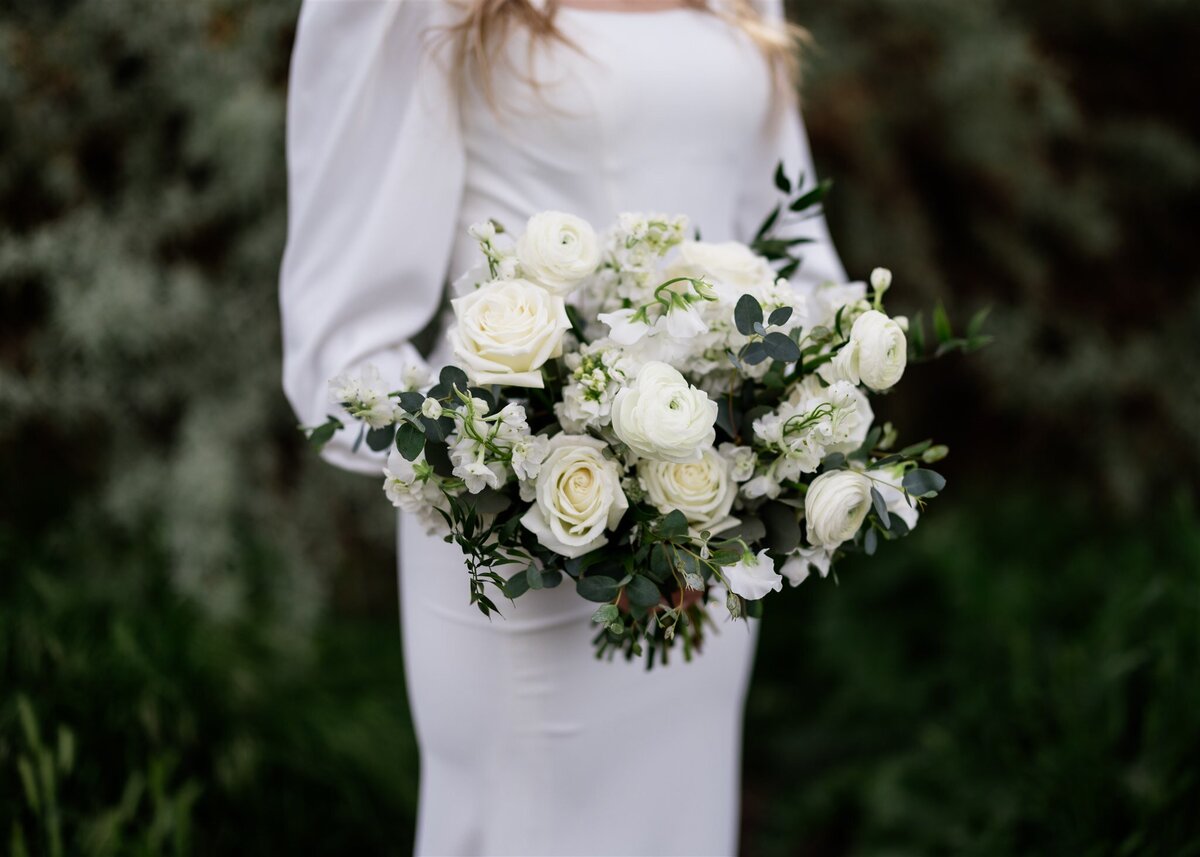 violet-arden-floral-white-wedding-bouquet