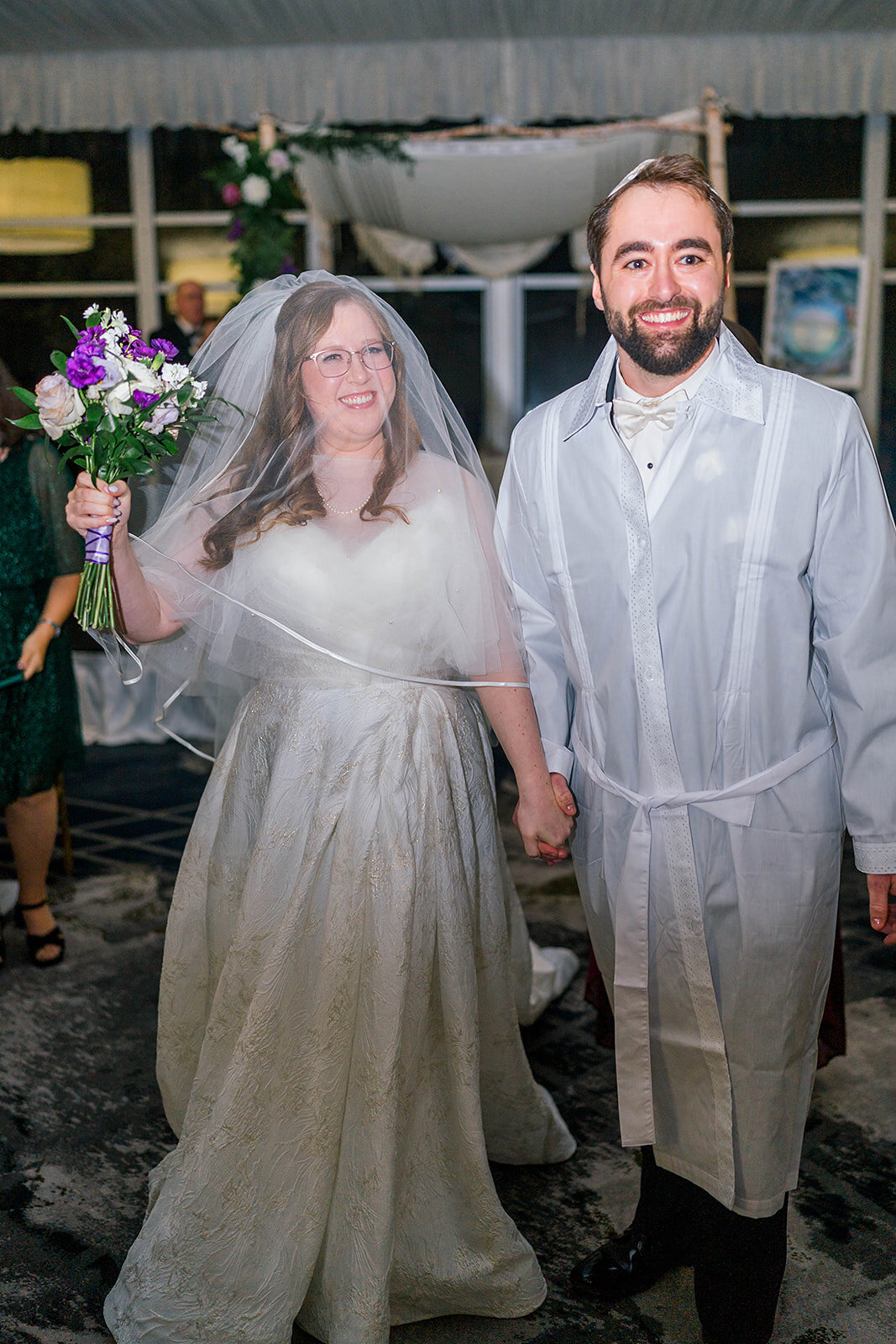 Eliana-Melmed-Photography-Chicago-LosAngeles-Jewish-WeddingPhotography-Chuppah-00251