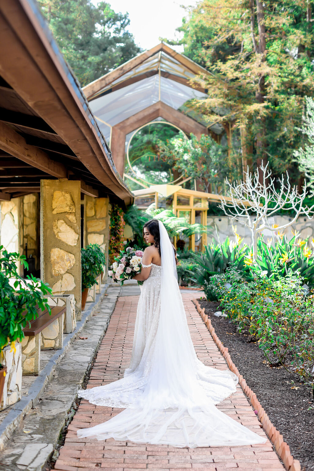 bridal-beauty-wayfarer-chapel-wedding-california-sarah-block-photography
