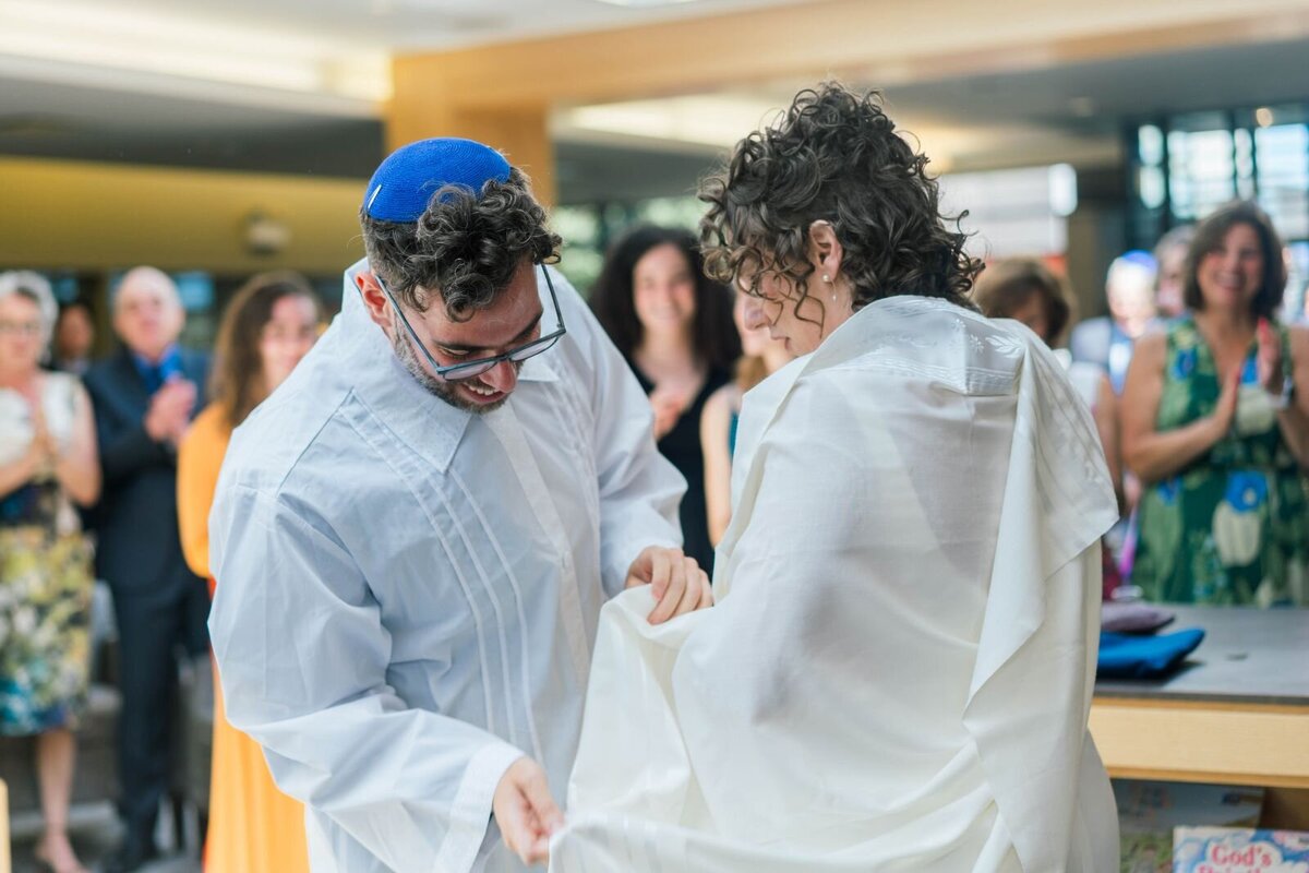 Eliana-Melmed-Photography-Chicago-LosAngeles-Jewish-WeddingPhotography-ShulaNoah-Tisch-00244