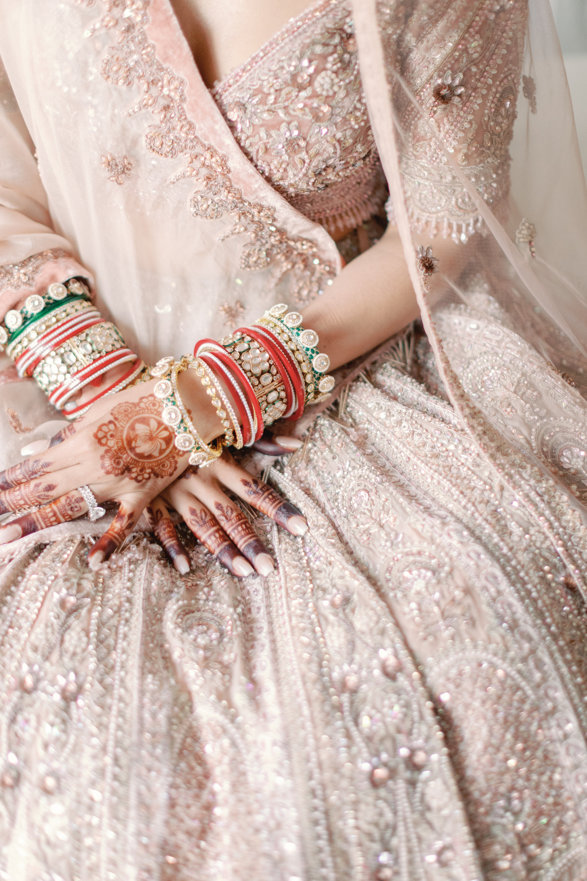 indian-hindu-sikh-bride-mehndi-jewelry-018