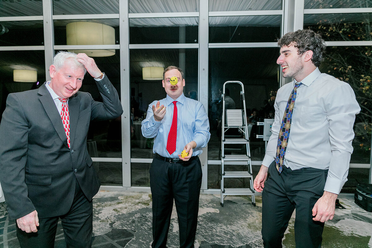 Eliana-Melmed-Photography-Chicago-LosAngeles-Jewish-WeddingPhotography-DInnerSpeeches-00009