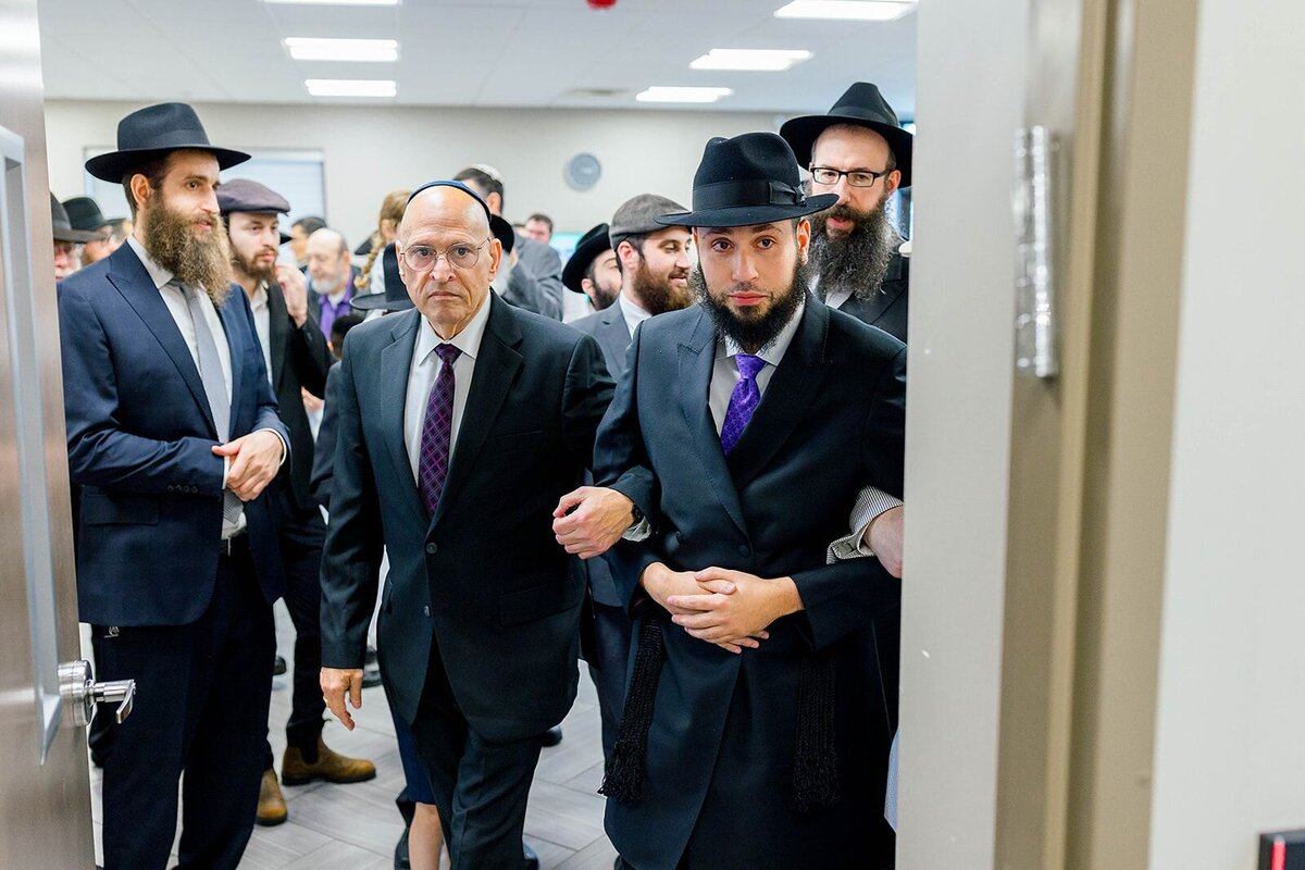 Eliana-Melmed-Photography-Chicago-LosAngeles-Jewish-WeddingPhotographer-CarmiKalman-SneakPeeks-00035
