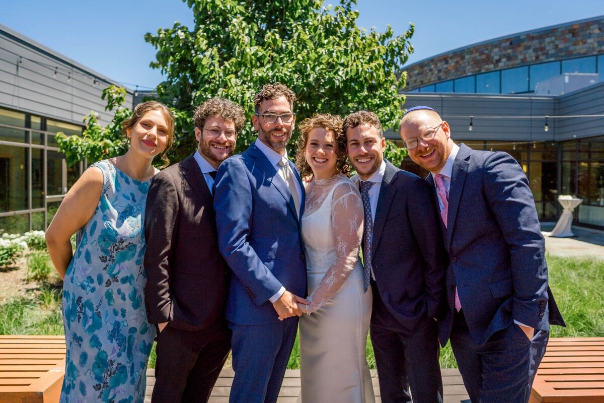 Eliana-Melmed-Photography-Chicago-LosAngeles-Jewish-WeddingPhotography-ShulaNoah-FamilyFormals-00082