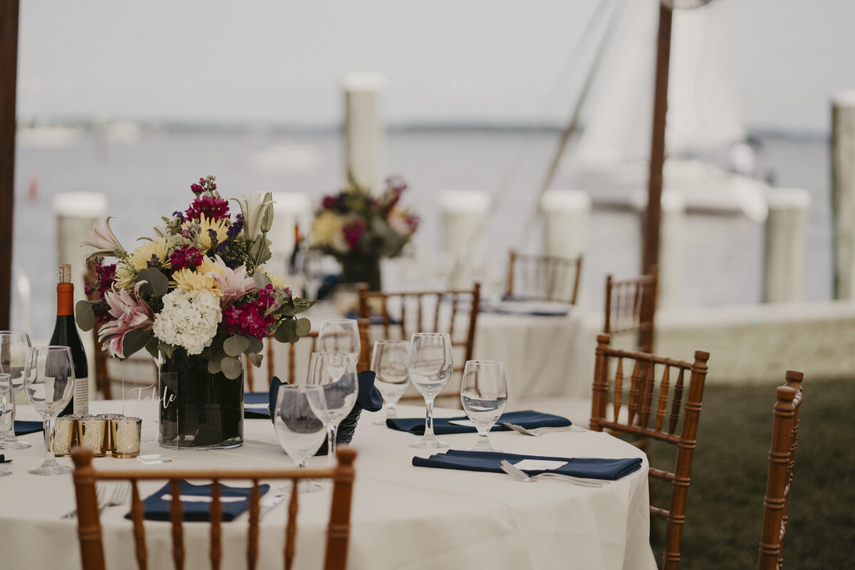 Chesapeake Bay Maritime Museum wedding reception tablescape