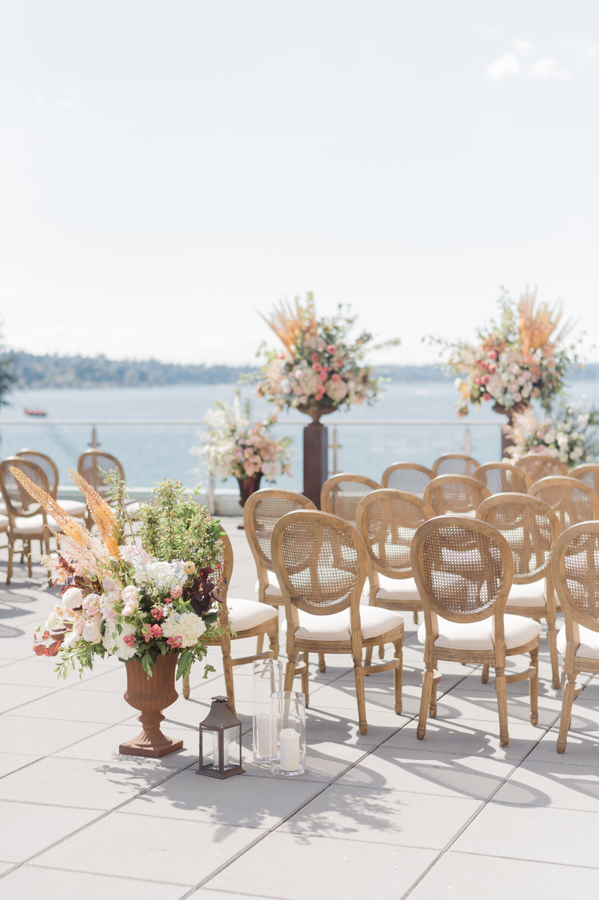 Romantic-Summer-Outdoor-wedding-FLORA-NOVA-DESIGN-SEATTLE-00060