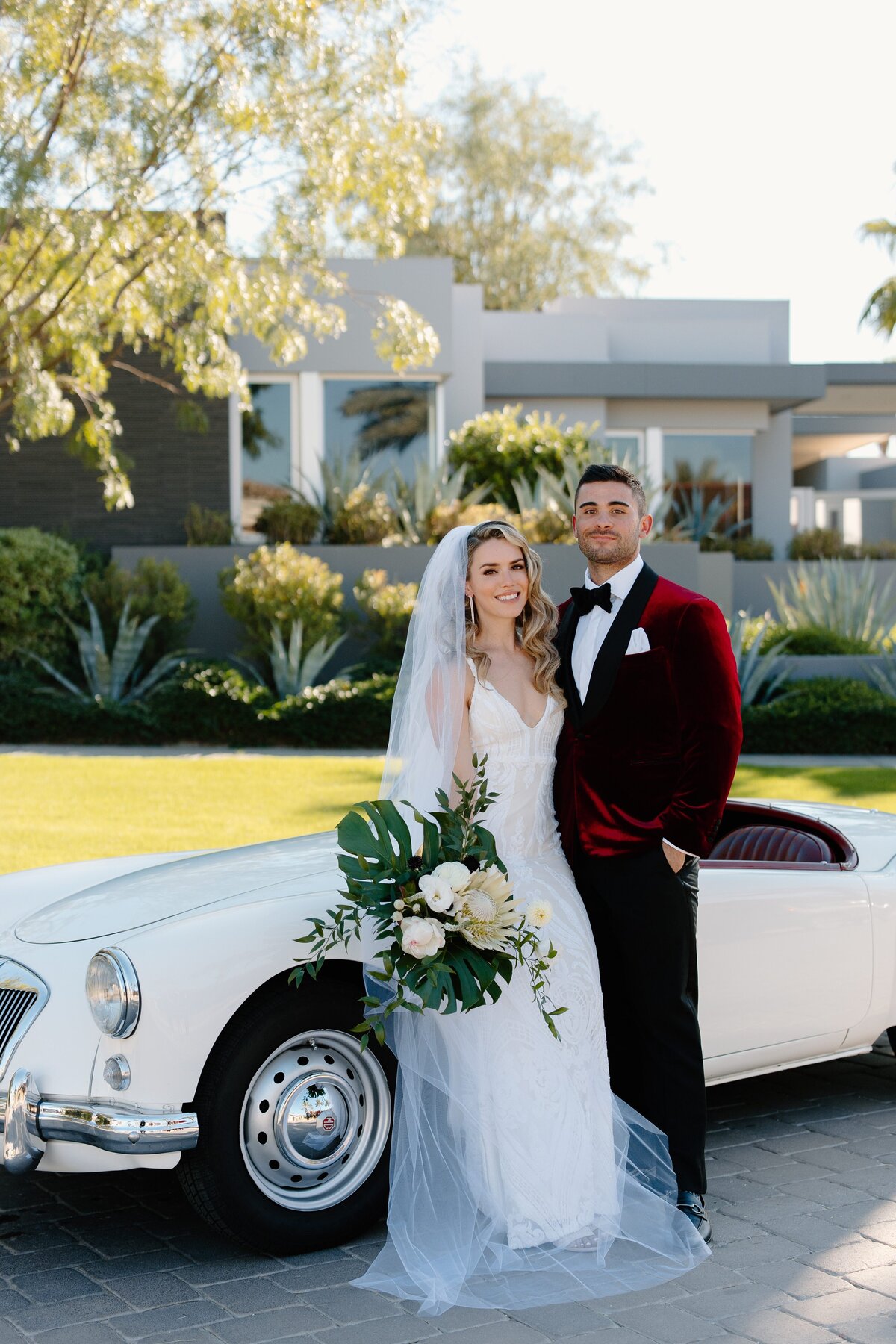Ali-Joey_Palm-Springs-Wedding_Hannah-Berglund-Photography-322