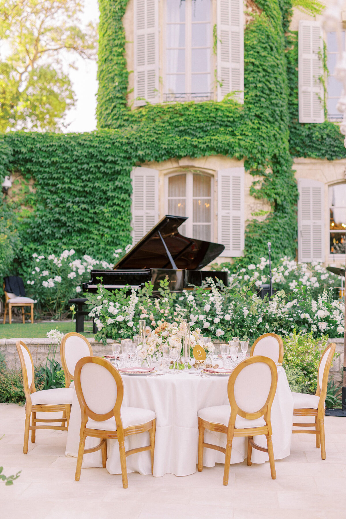 Jennifer Fox Weddings English speaking wedding planning & design agency in France crafting refined and bespoke weddings and celebrations Provence, Paris and destination MailysFortunePhotography_Jordan&Brian_654web