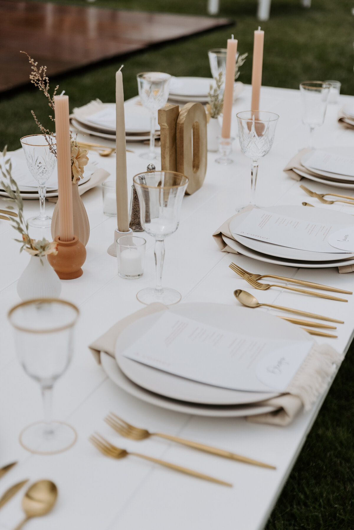 ct-private-estate-wedding-forks-and-fingers-1