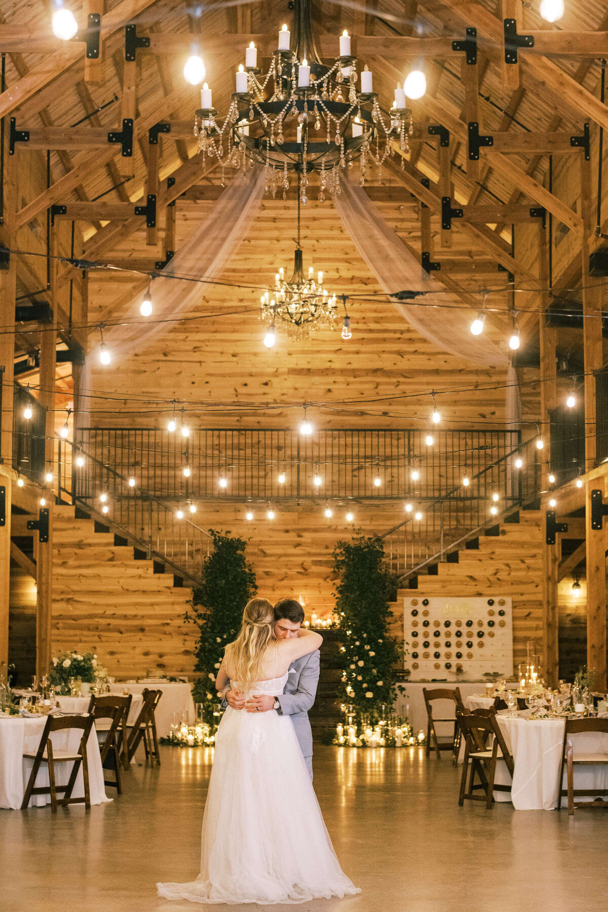 Bride and groom's last dance at rustic Chapel Creek Ranch wedding venue in North Texas