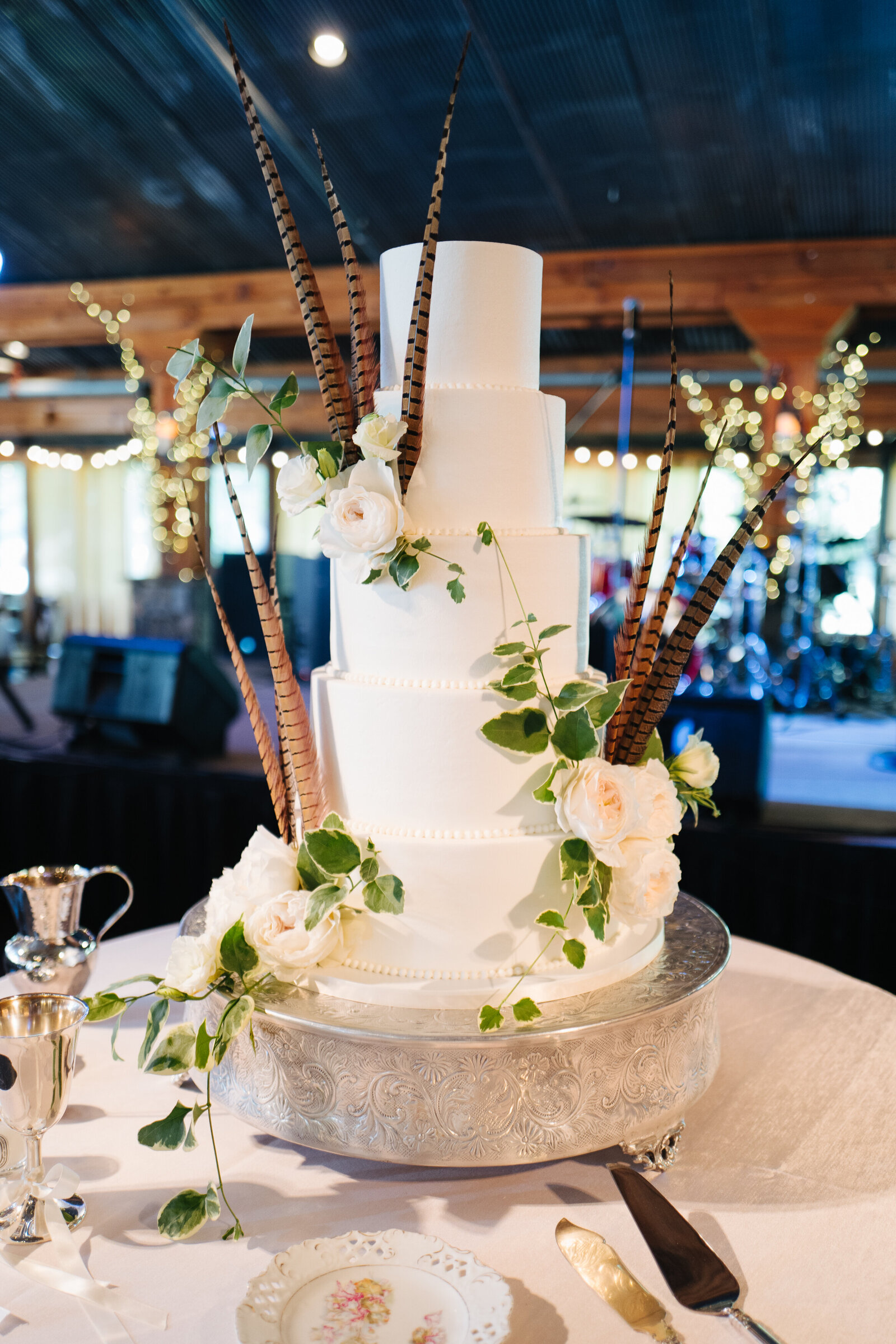 Textured-Organic-Wedding-Cake-Ashley-Cakes-4