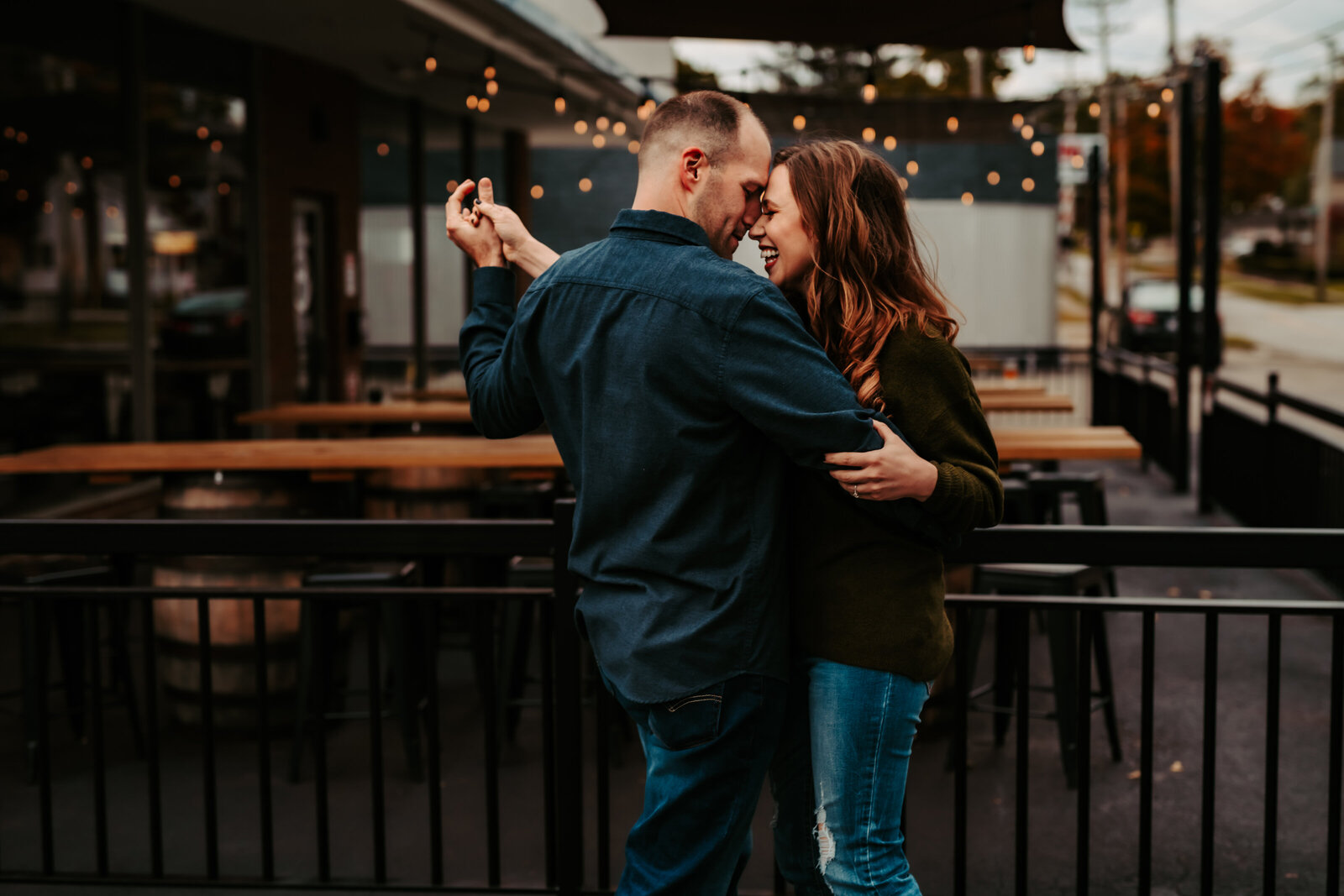 engagement-session-at-birdfish-brewery