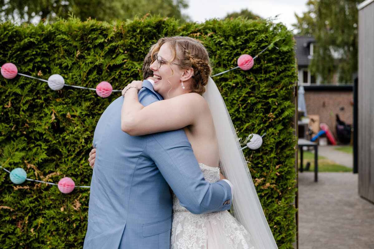 Alpaca bruiloft, trouwen in Beetsterzwaag, trouwfotograaf Friesland (13)