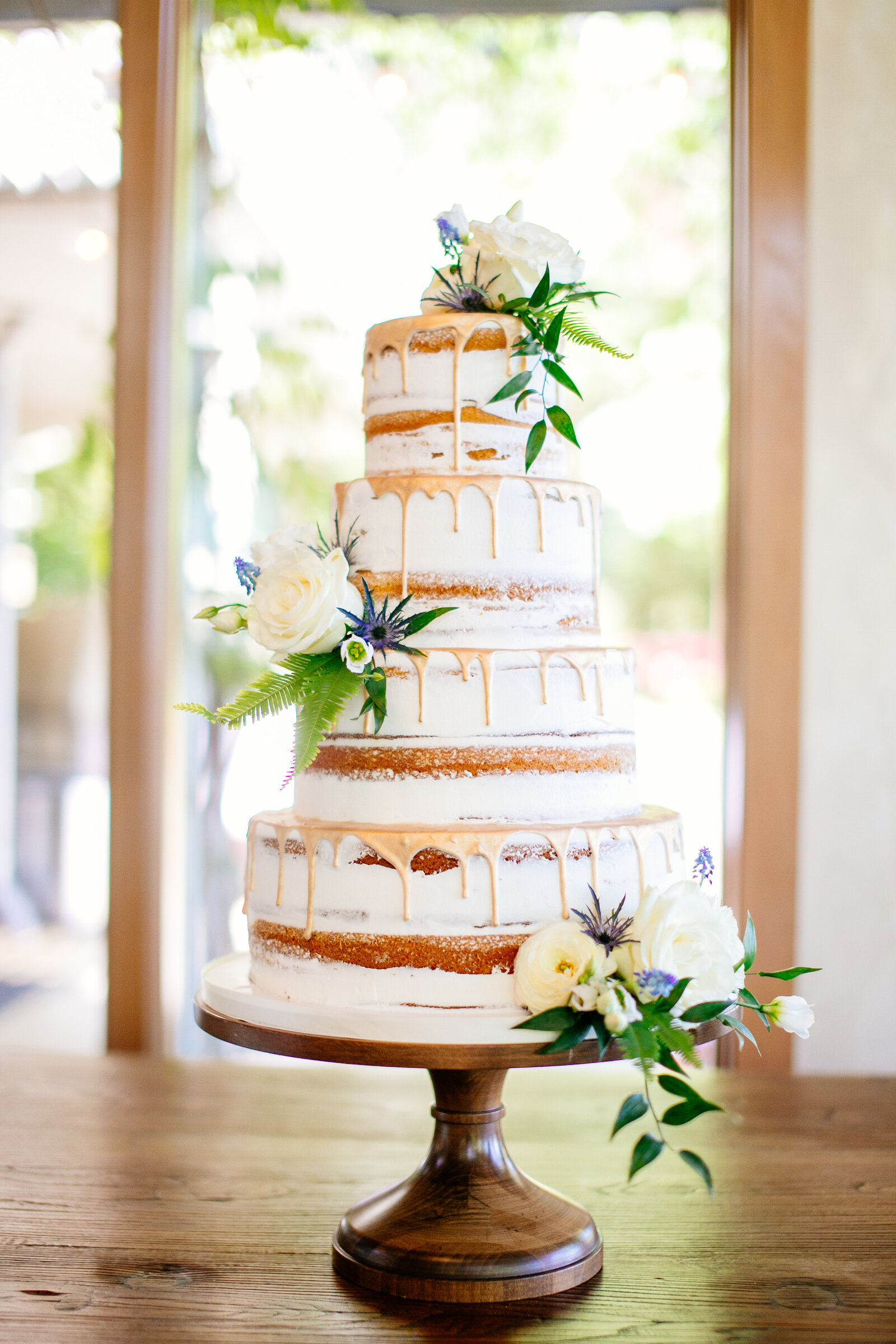 Textured-Organic-Wedding-Cake-Ashley-Cakes-18