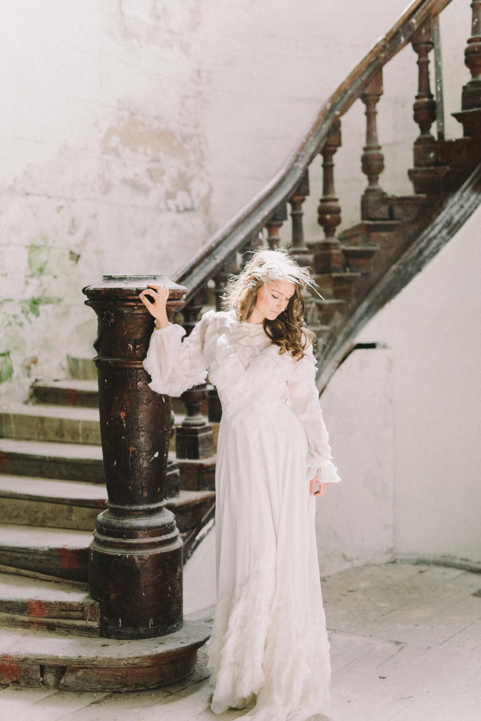 Wedding-dress-bridal-gown-store-website-template-Showit-pexels-leeloo-thefirst-4942561