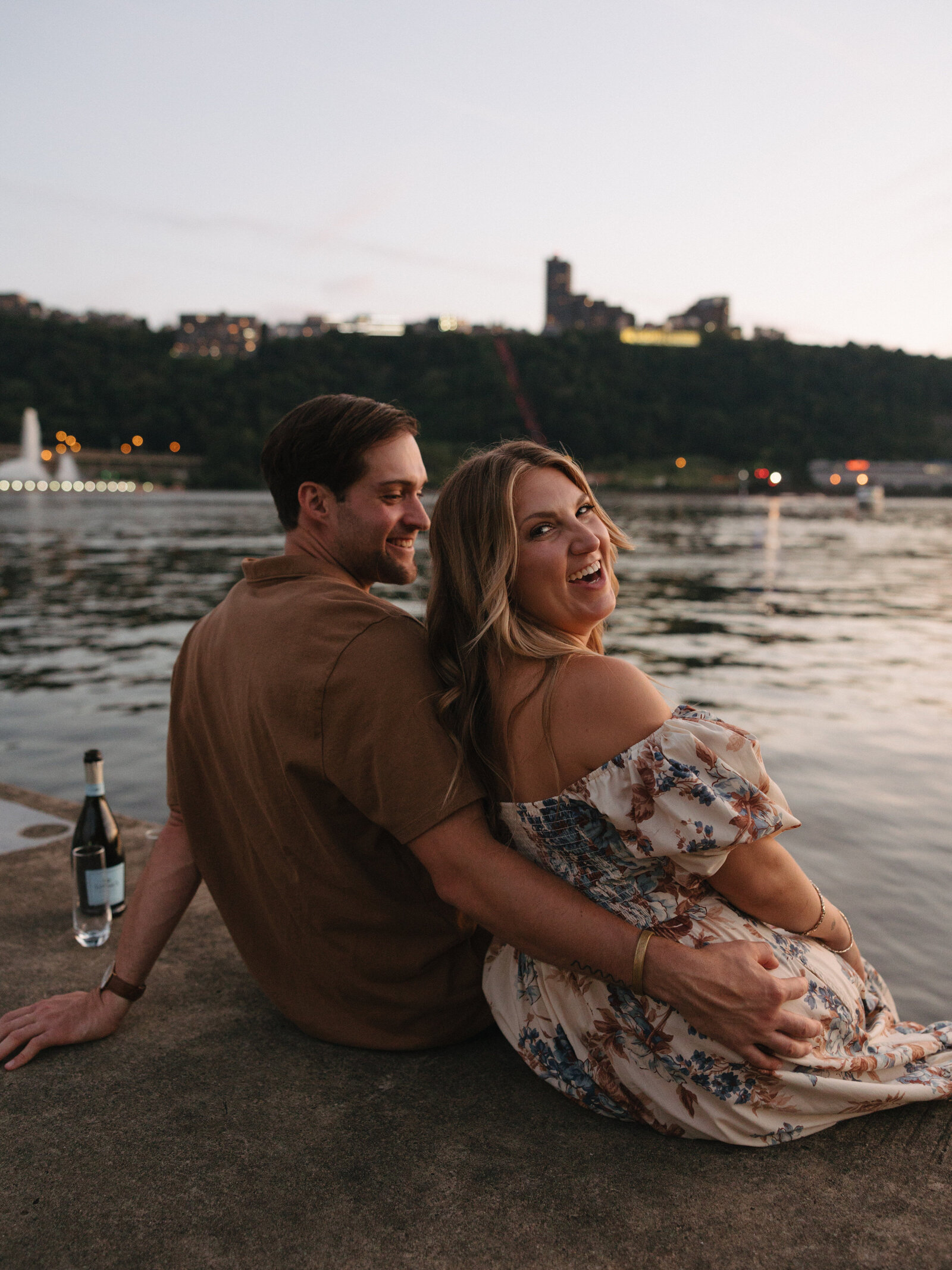Pittsburgh-ThePoint-Engagement-Photography-JessCollectiveCo (172)