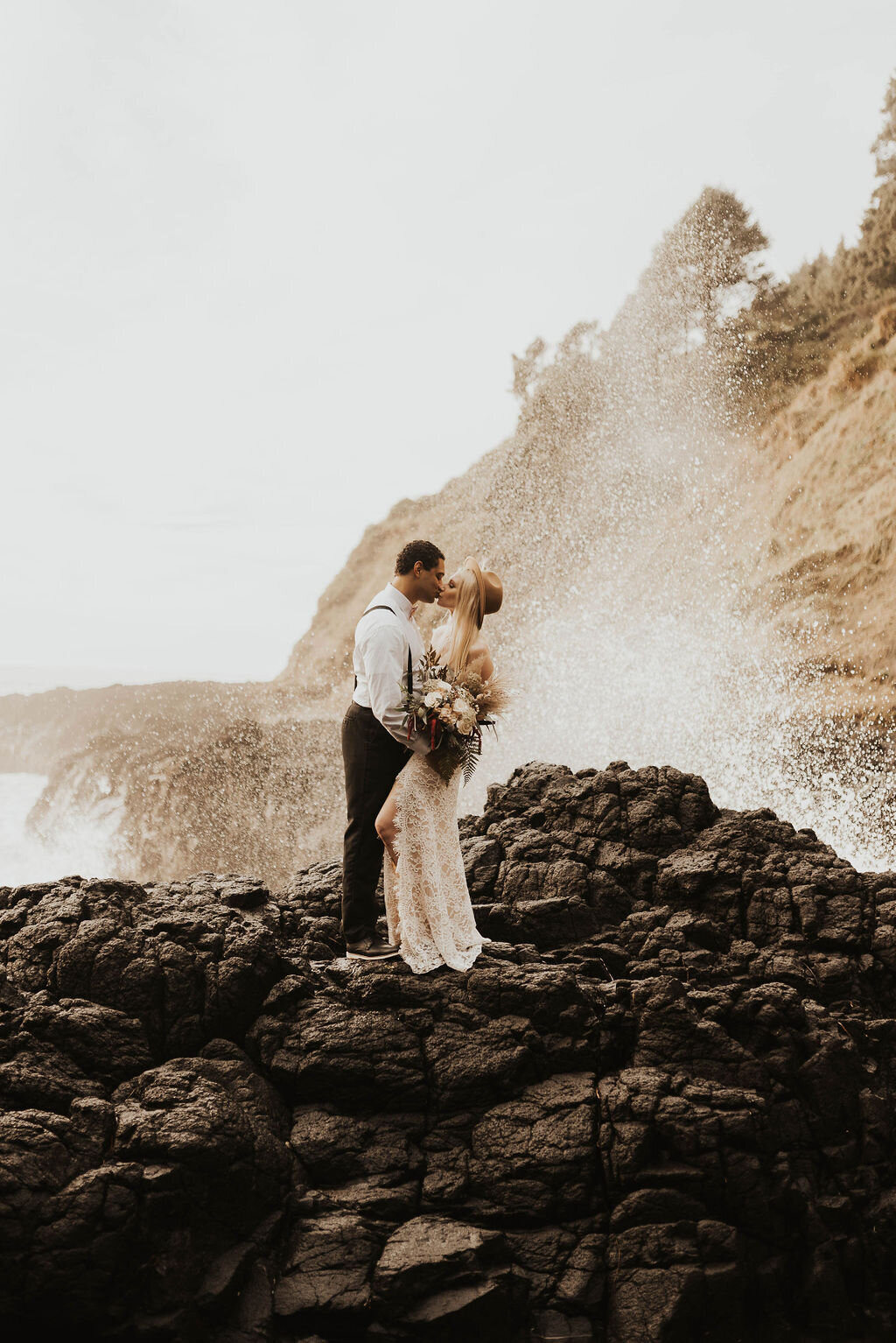 SydneeMariePhotography--OregonCoastElopement-222