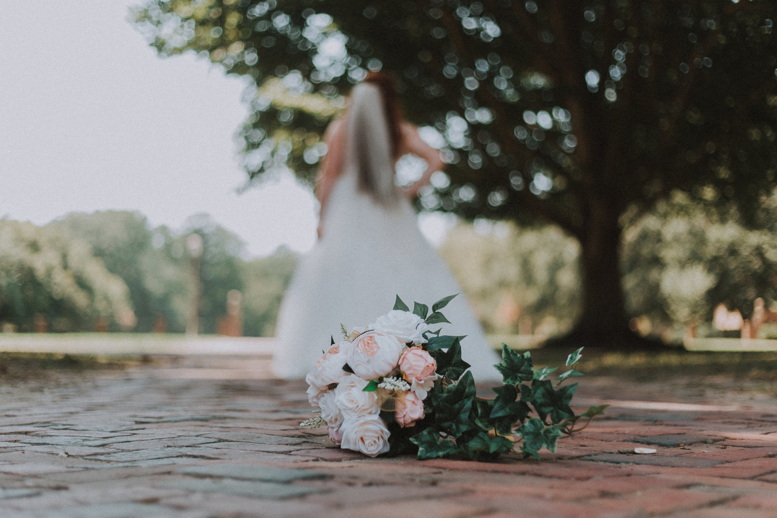 Bridal Portraits at Pate Chapel, William and Mary
