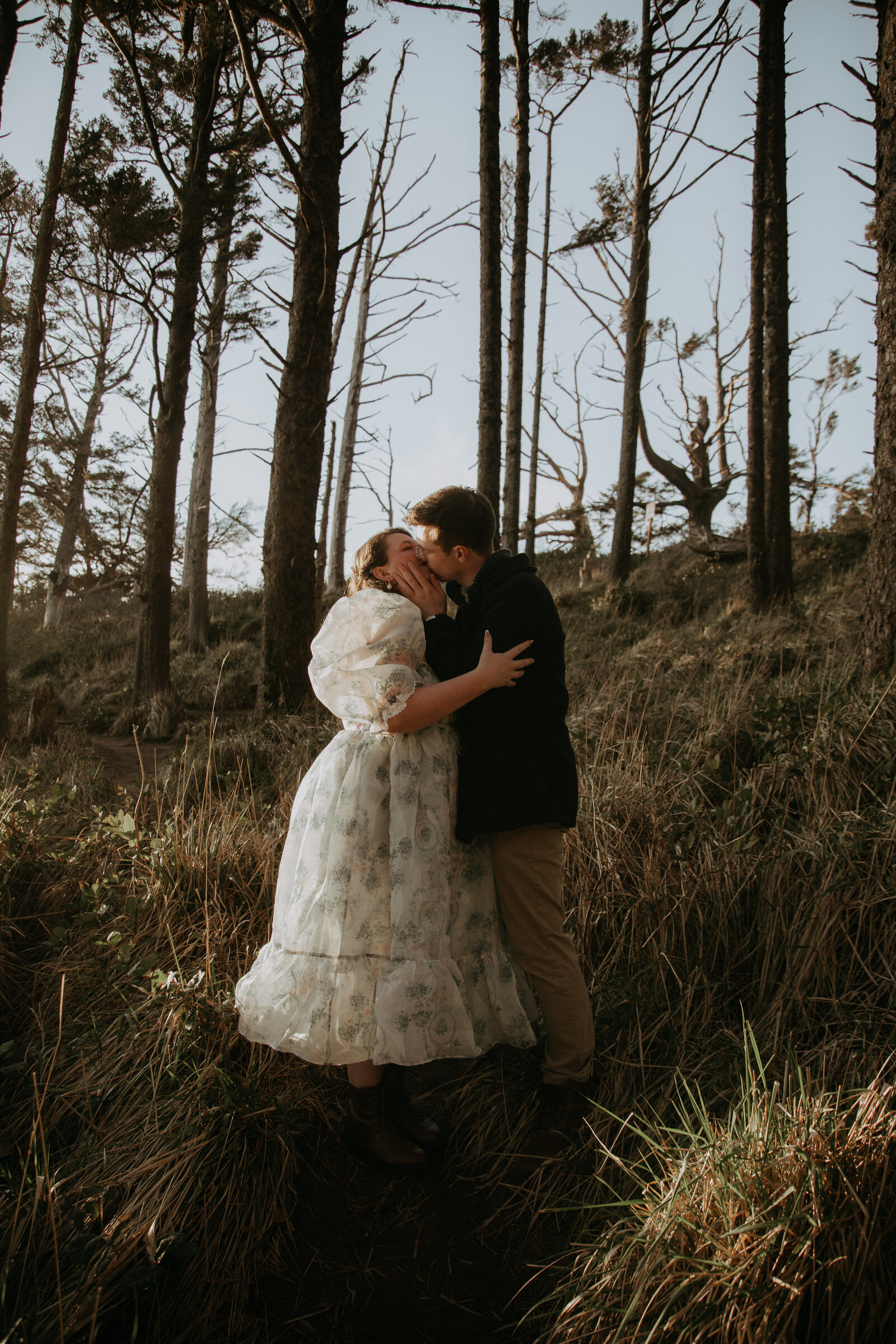 Whimsical Oregon Coast Engagement Shoot-24