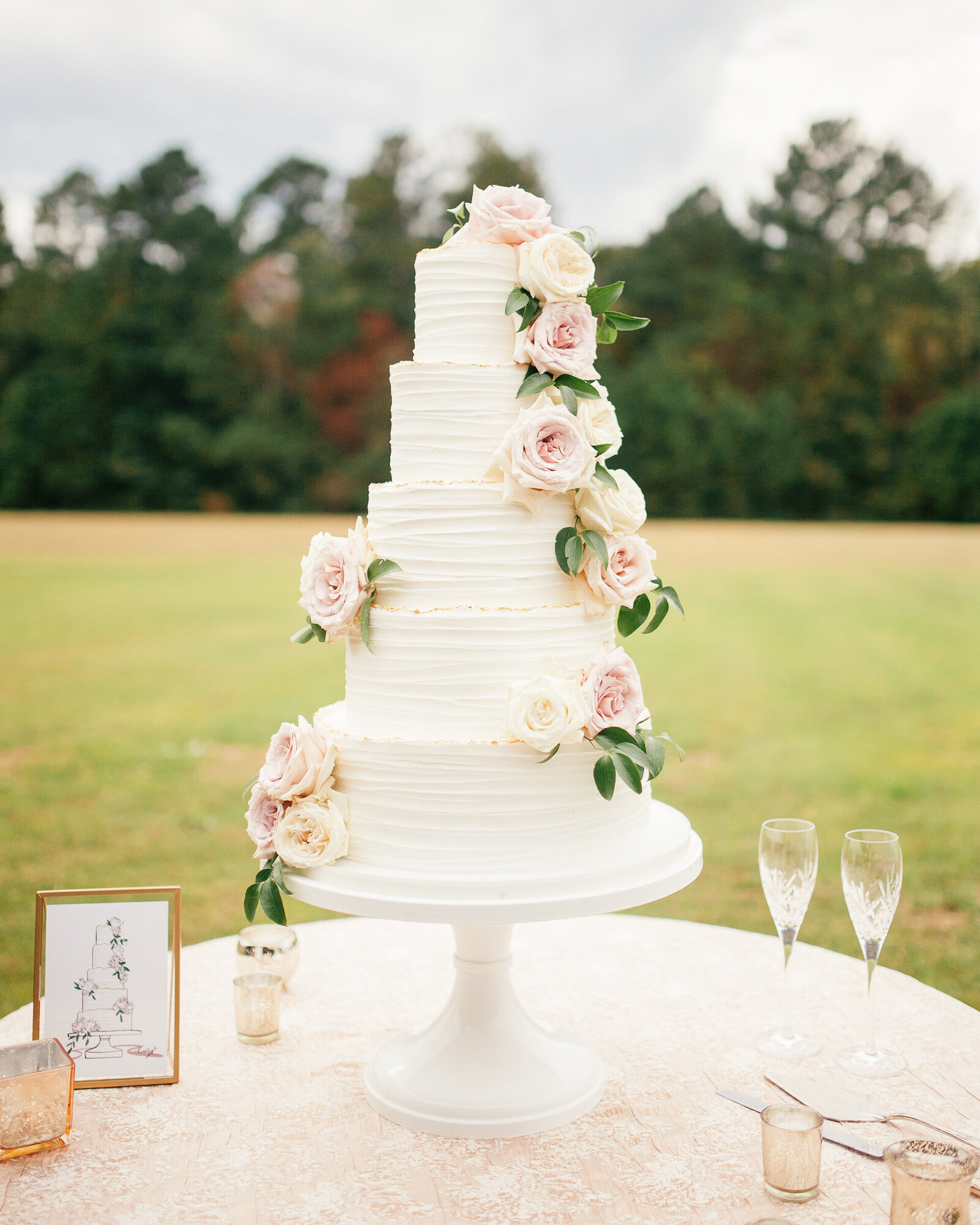 Textured-Organic-Wedding-Cake-Ashley-Cakes-13