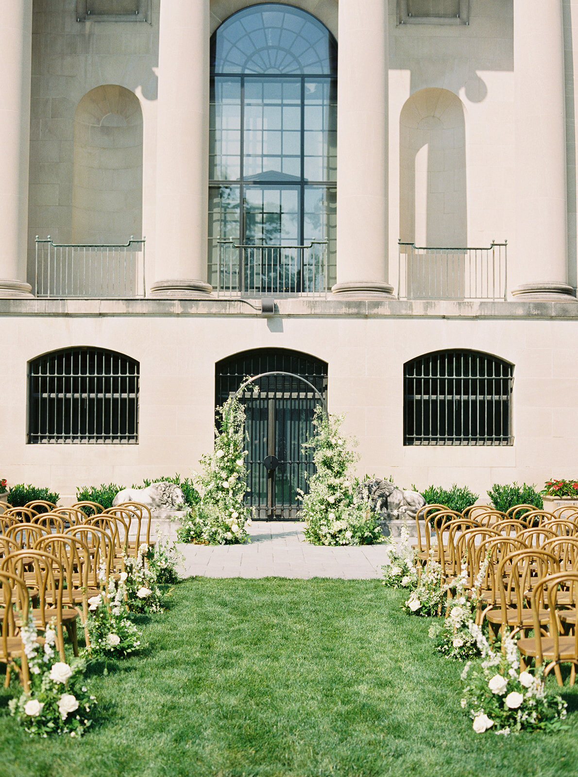 27_Kate Campbell Floral BMA Baltimore Museum of Art Wedding Ceremony by Nikki Daskalakis photo