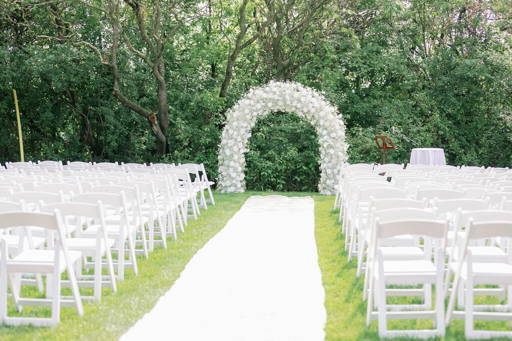 Chapiteau Le Cardinal Gentile venue wedding_montreal and france wedding photographer | luxury moment photography-Luxury Wedding photographer